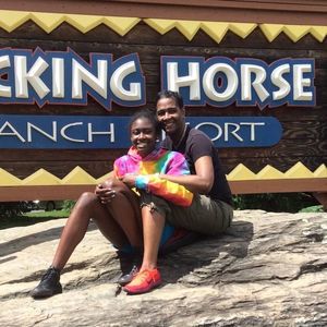 Meet your Posher, Zina